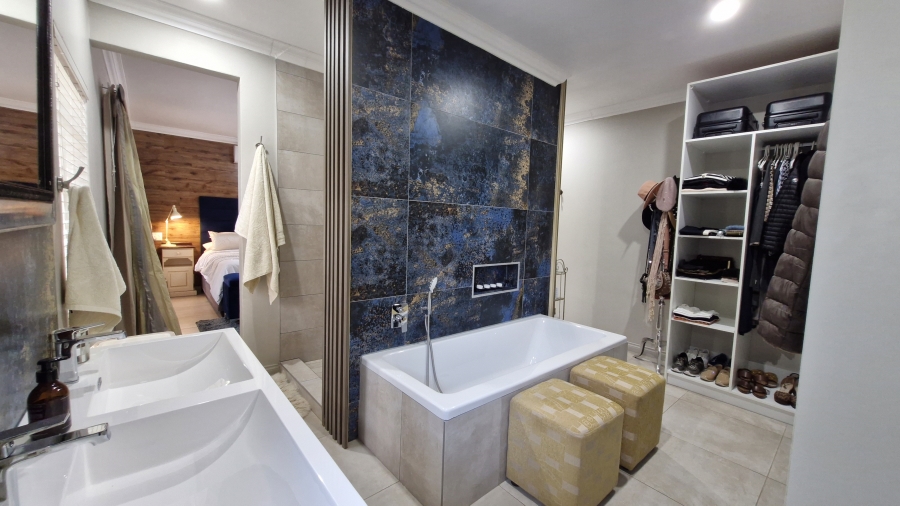 3 Bedroom Property for Sale in Wierda Park Gauteng