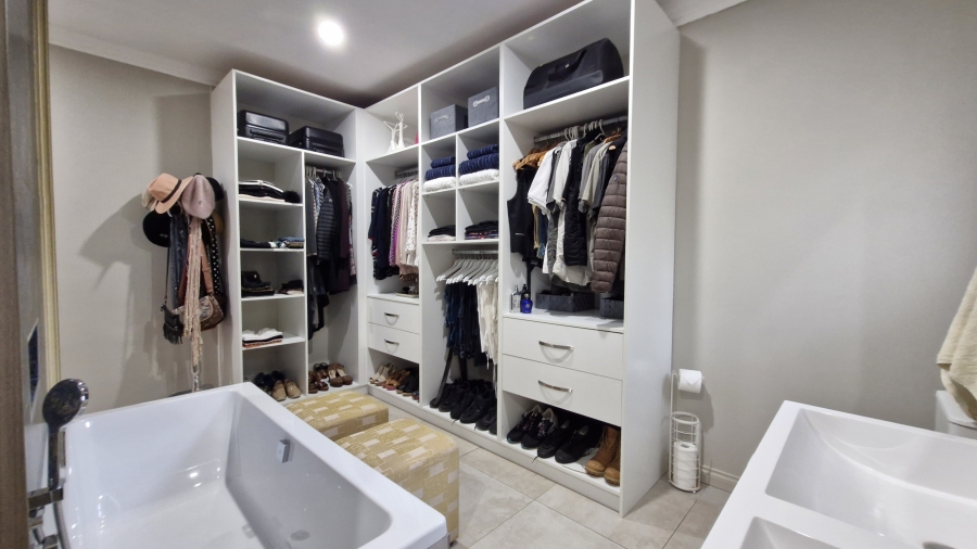 3 Bedroom Property for Sale in Wierda Park Gauteng