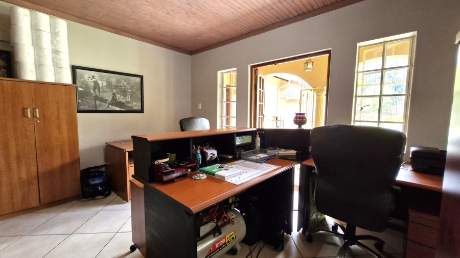 3 Bedroom Property for Sale in Wierda Park Gauteng