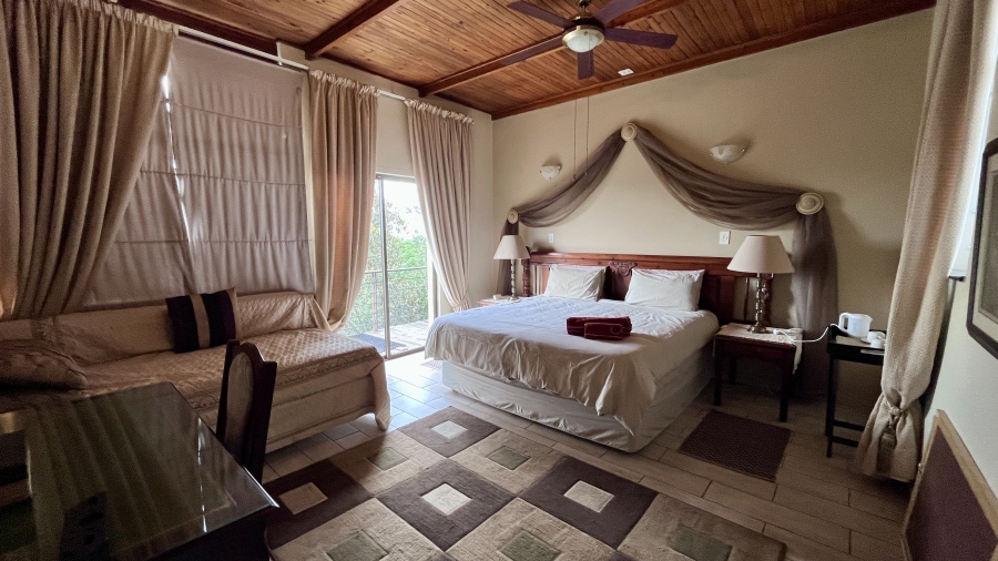 8 Bedroom Property for Sale in Kilner Park Gauteng