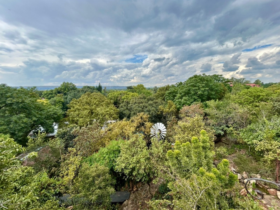 8 Bedroom Property for Sale in Kilner Park Gauteng