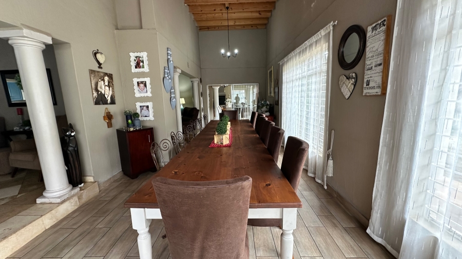 7 Bedroom Property for Sale in Zesfontein A H Gauteng