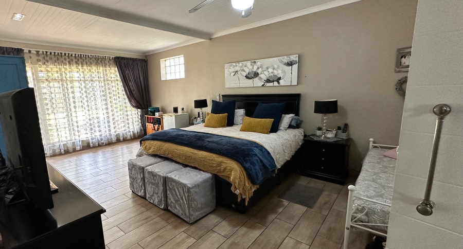 7 Bedroom Property for Sale in Zesfontein A H Gauteng