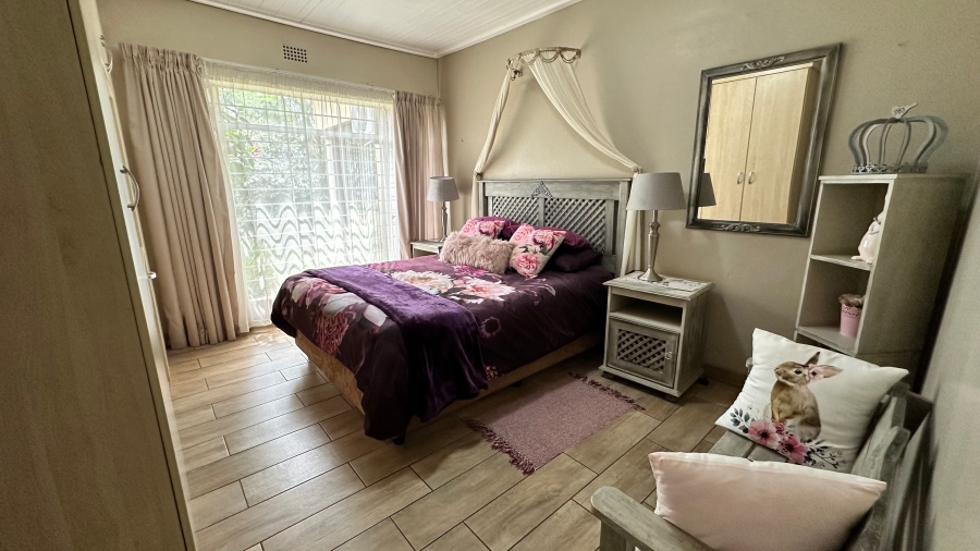 7 Bedroom Property for Sale in Zesfontein A H Gauteng