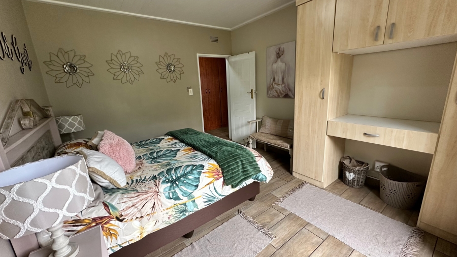 7 Bedroom Property for Sale in Zesfontein A H Gauteng