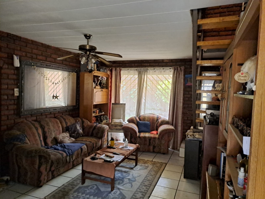 2 Bedroom Property for Sale in Forest Hill Gauteng