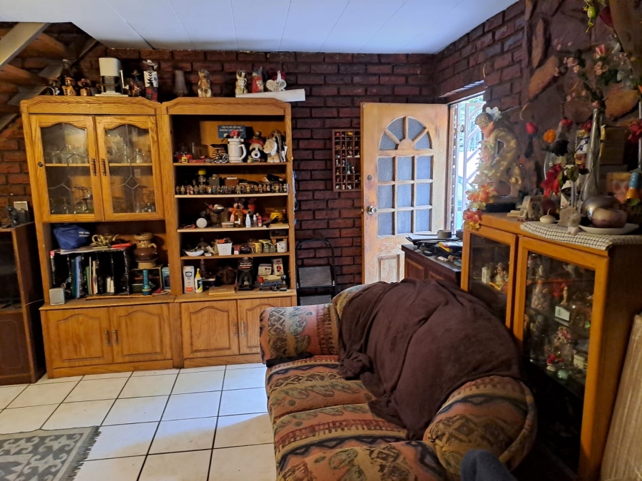 2 Bedroom Property for Sale in Forest Hill Gauteng