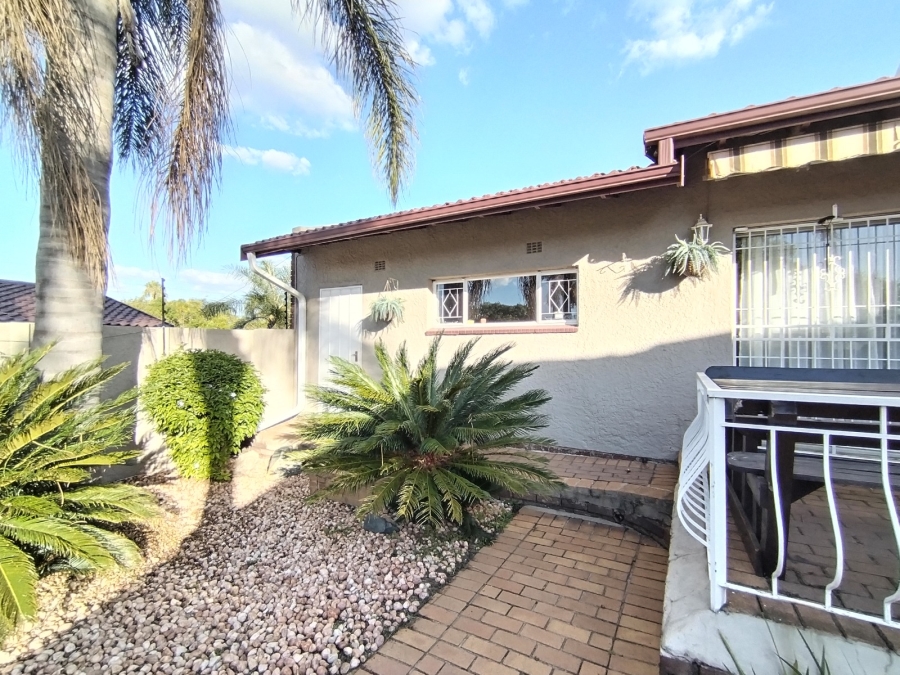 3 Bedroom Property for Sale in Eden Glen Gauteng