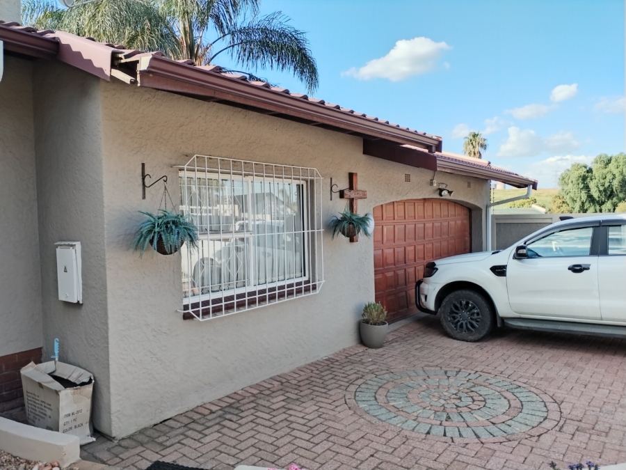 3 Bedroom Property for Sale in Eden Glen Gauteng