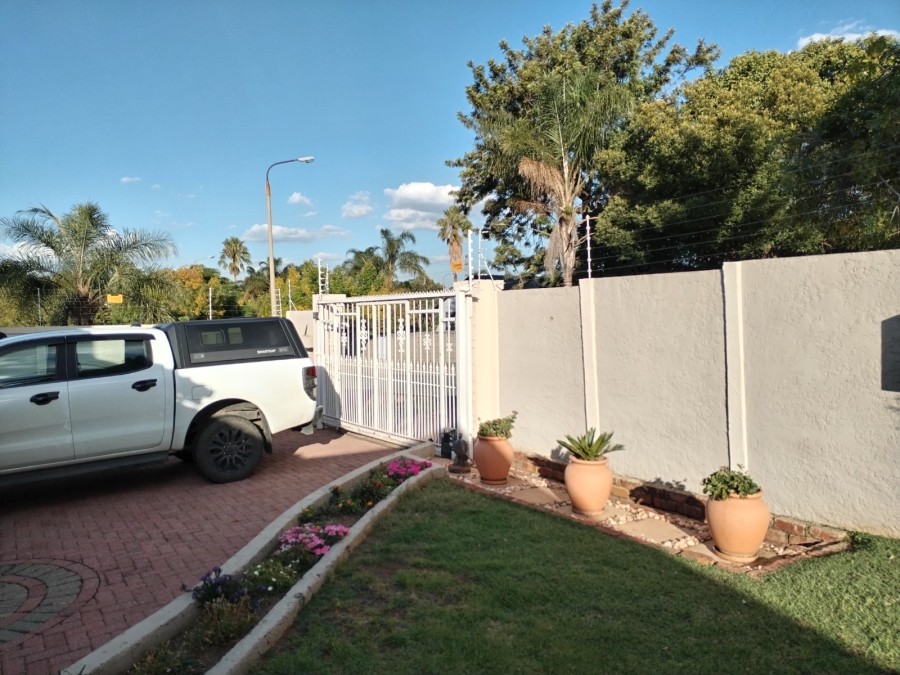 3 Bedroom Property for Sale in Eden Glen Gauteng
