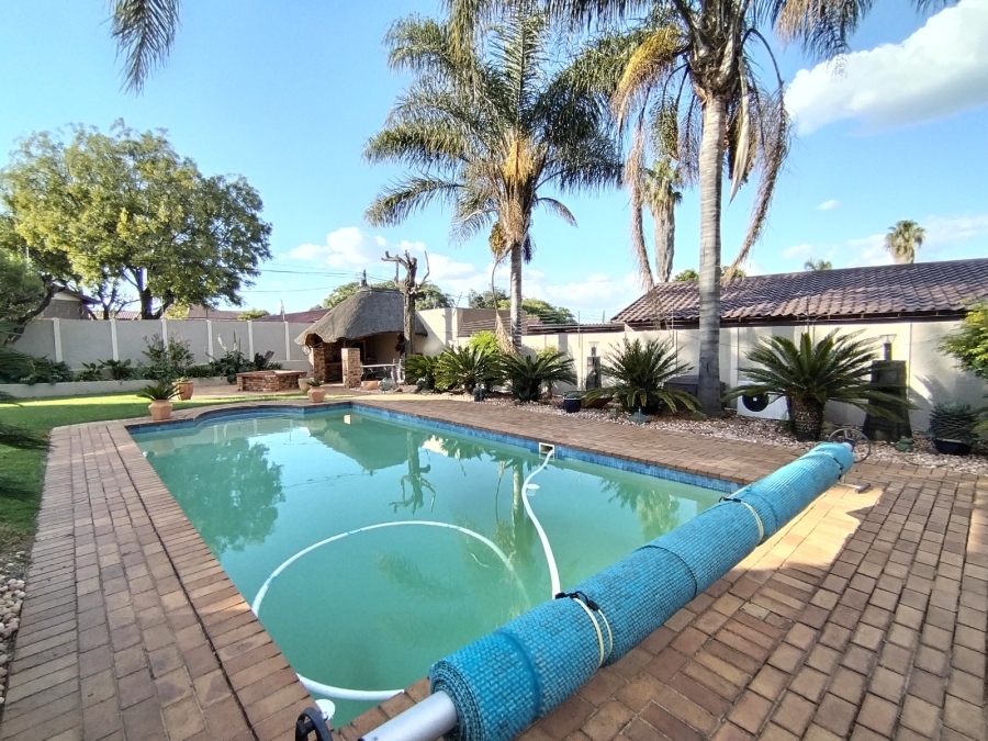 3 Bedroom Property for Sale in Eden Glen Gauteng