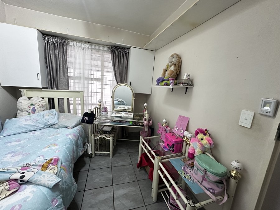 2 Bedroom Property for Sale in Brenthurst Gauteng