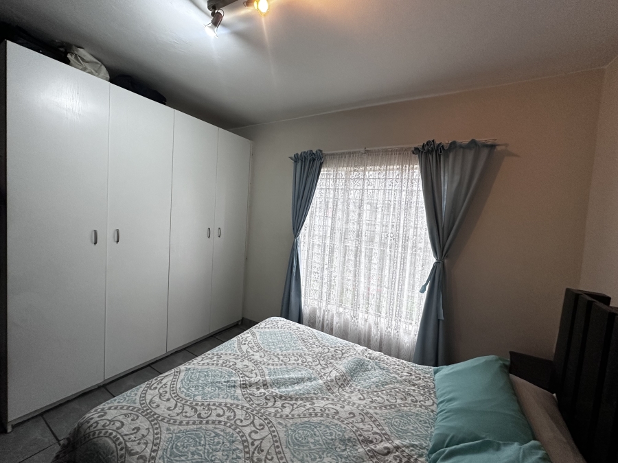 2 Bedroom Property for Sale in Brenthurst Gauteng