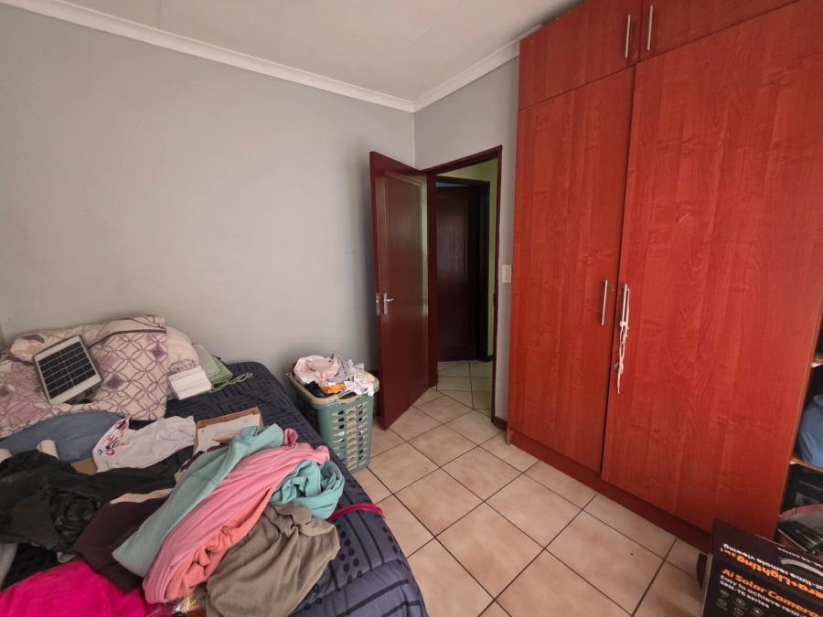 To Let 4 Bedroom Property for Rent in Lambton Gauteng