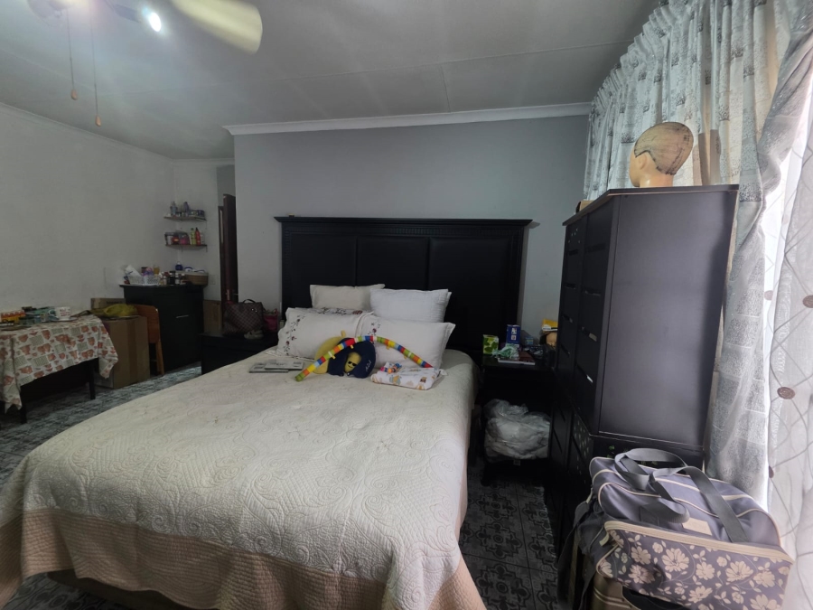 To Let 4 Bedroom Property for Rent in Lambton Gauteng