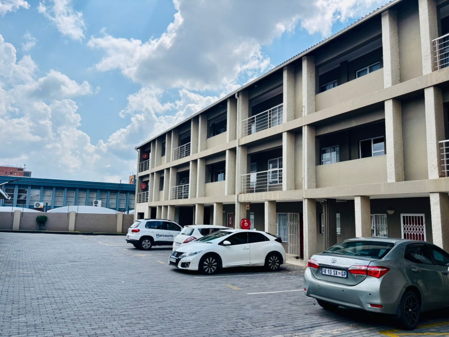 2 Bedroom Property for Sale in Ferndale Gauteng