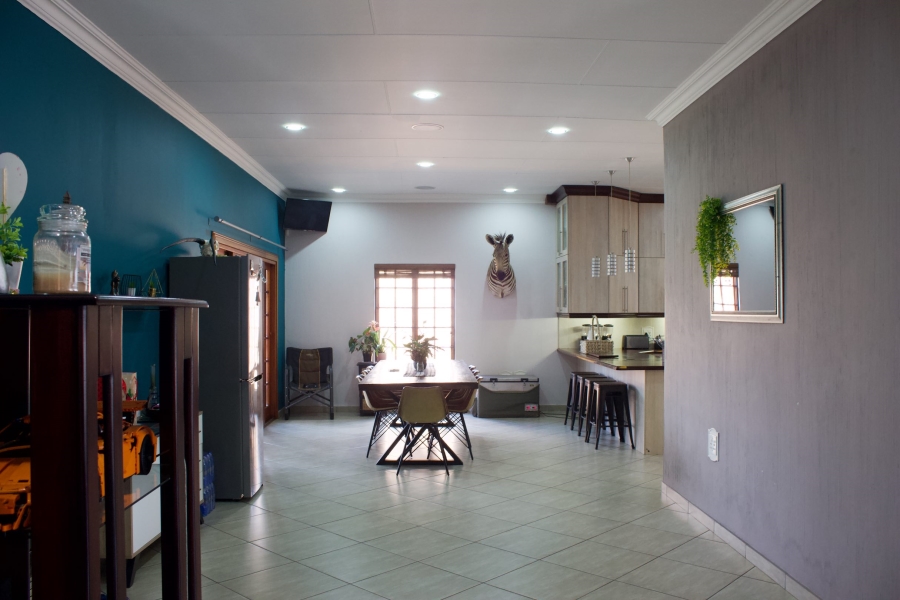 3 Bedroom Property for Sale in Edleen Gauteng