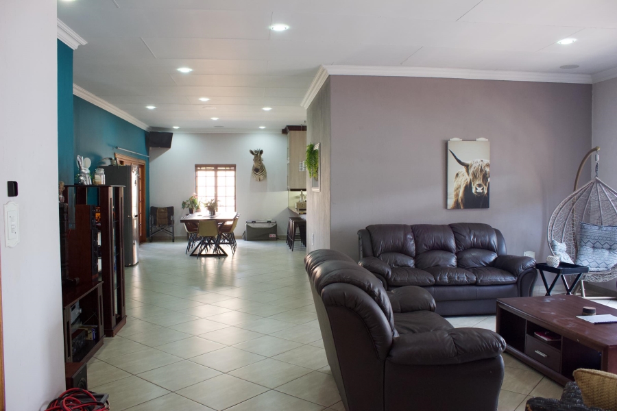 3 Bedroom Property for Sale in Edleen Gauteng