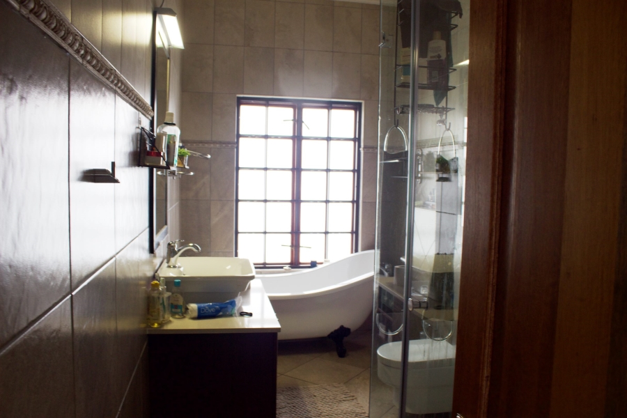 3 Bedroom Property for Sale in Edleen Gauteng