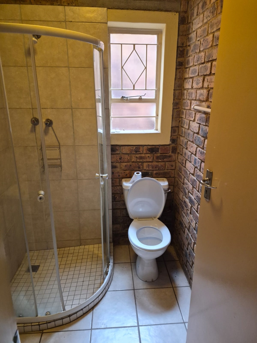 3 Bedroom Property for Sale in Edleen Gauteng