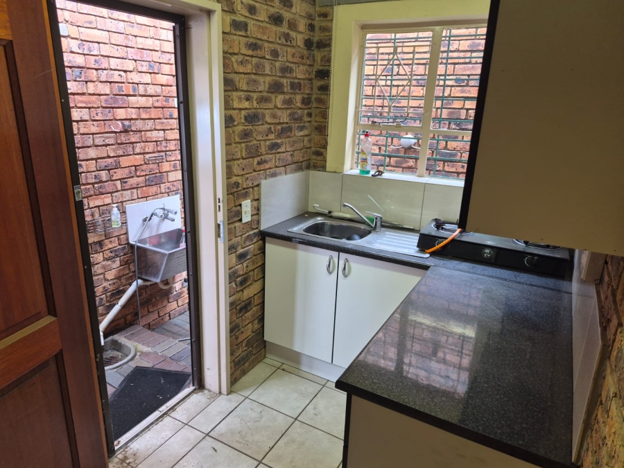 3 Bedroom Property for Sale in Edleen Gauteng