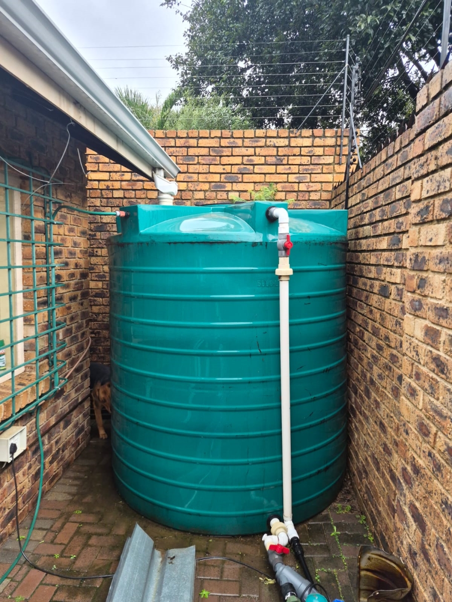 3 Bedroom Property for Sale in Edleen Gauteng