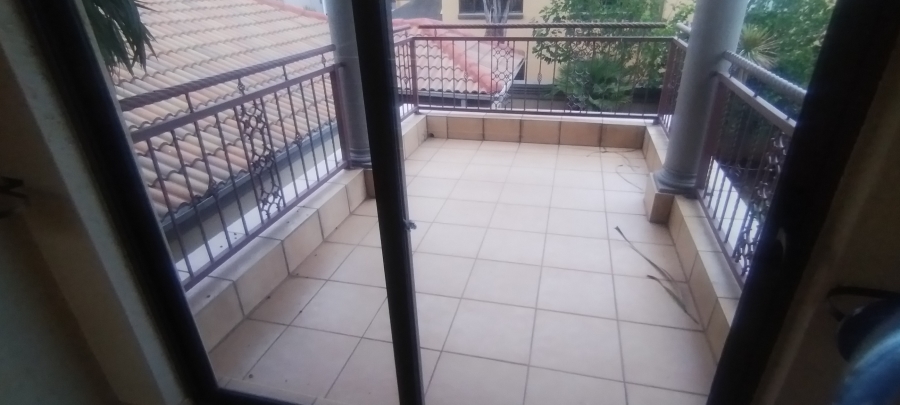 To Let 5 Bedroom Property for Rent in Sonneveld Gauteng