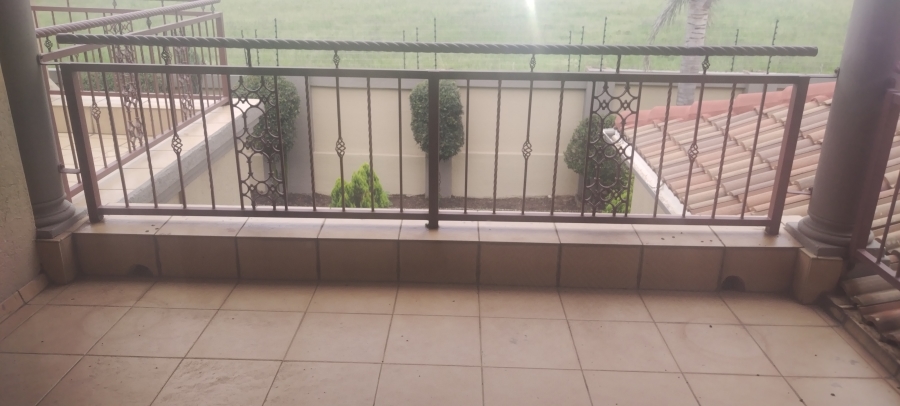 To Let 5 Bedroom Property for Rent in Sonneveld Gauteng