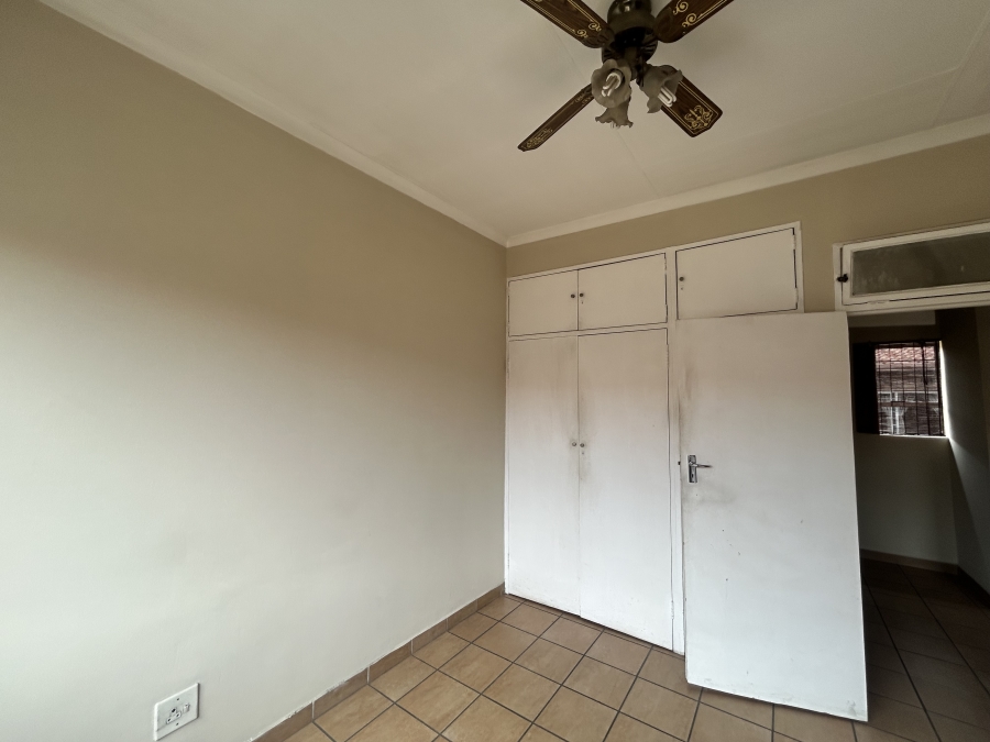 To Let 2 Bedroom Property for Rent in Freeway Park Gauteng