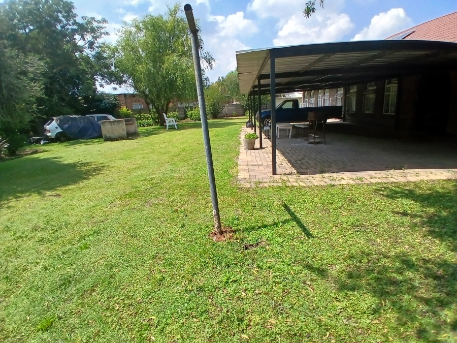 4 Bedroom Property for Sale in Sharon Park Gauteng