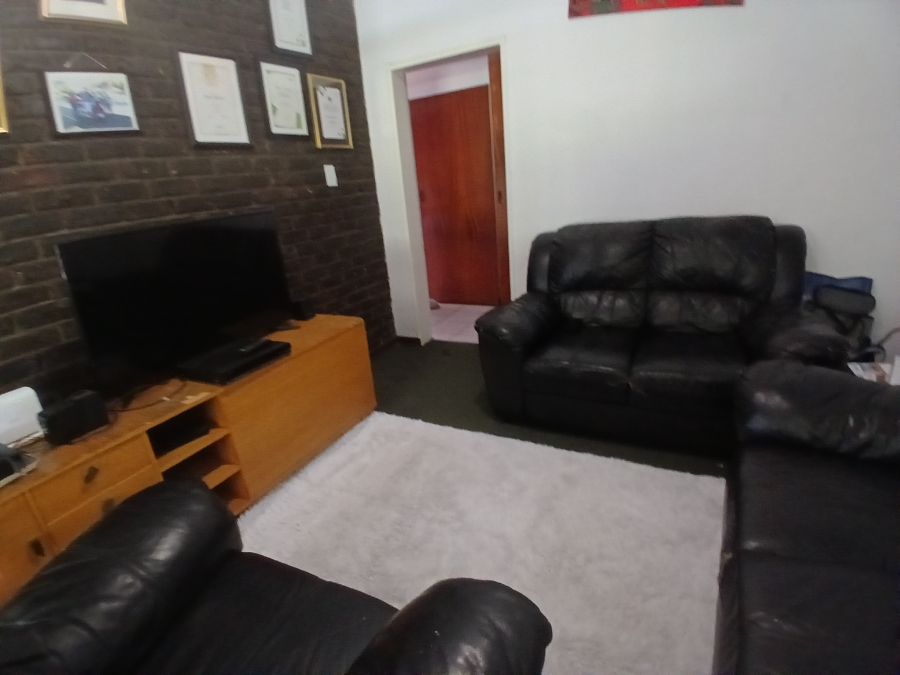 4 Bedroom Property for Sale in Sharon Park Gauteng