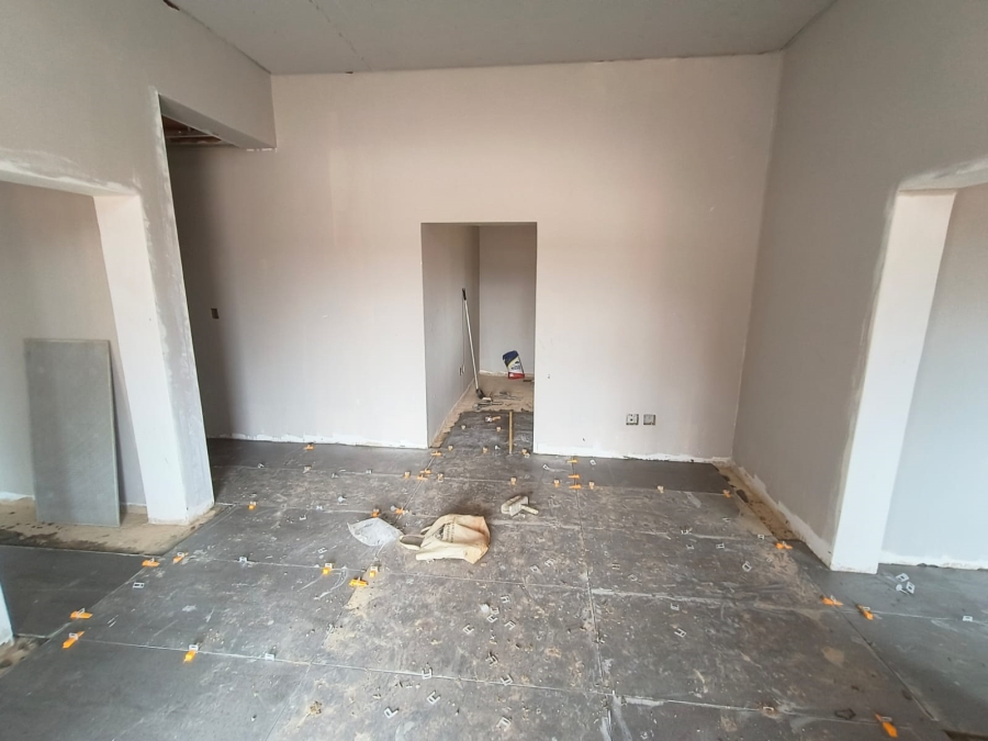 To Let commercial Property for Rent in Sunderland Ridge Gauteng