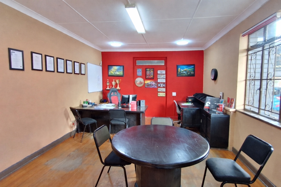 Commercial Property for Sale in Selection Park Gauteng