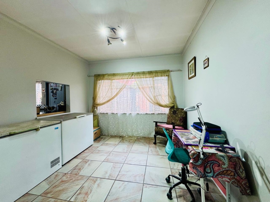 3 Bedroom Property for Sale in Magalieskruin Gauteng