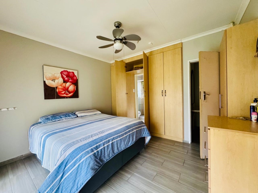 3 Bedroom Property for Sale in Magalieskruin Gauteng