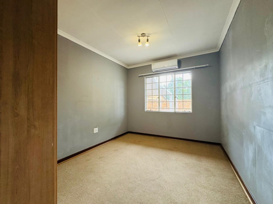 2 Bedroom Property for Sale in Montana Gauteng