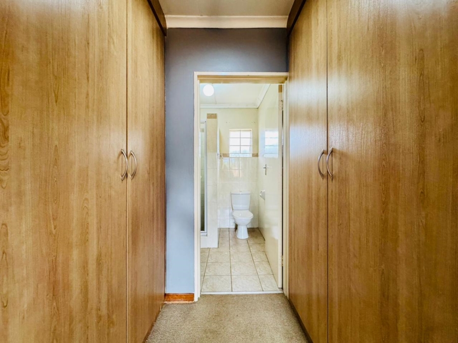 2 Bedroom Property for Sale in Montana Gauteng