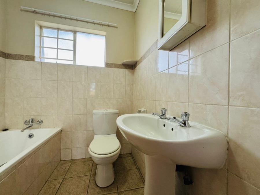 2 Bedroom Property for Sale in Montana Gauteng