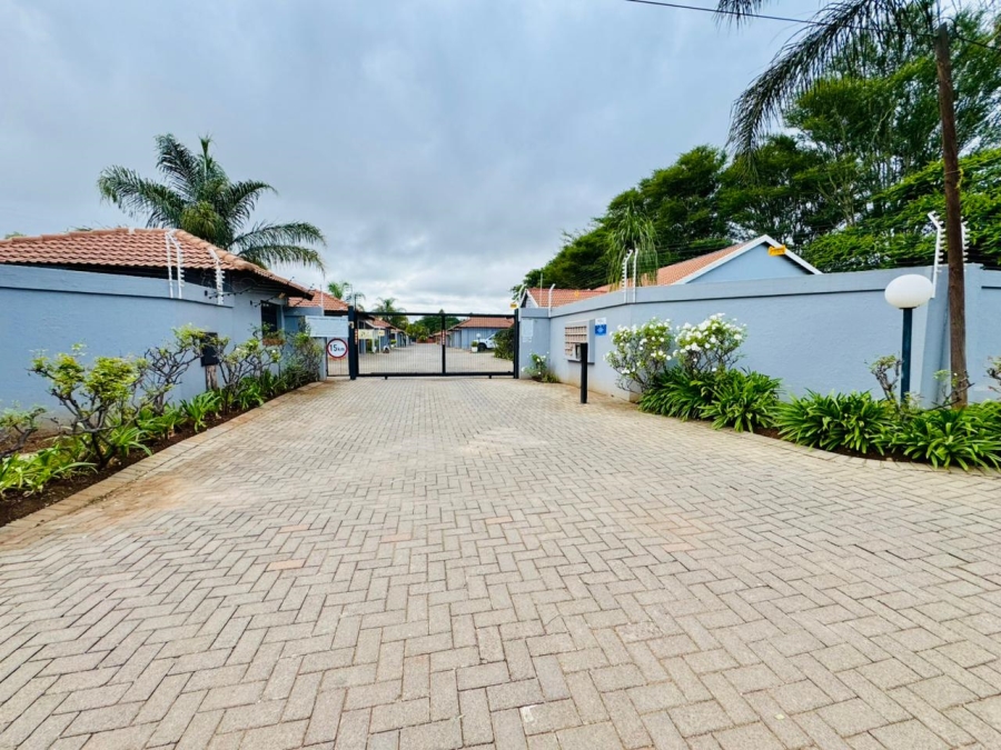 2 Bedroom Property for Sale in Montana Gauteng