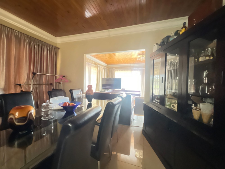 4 Bedroom Property for Sale in Waterkloof Ridge Gauteng