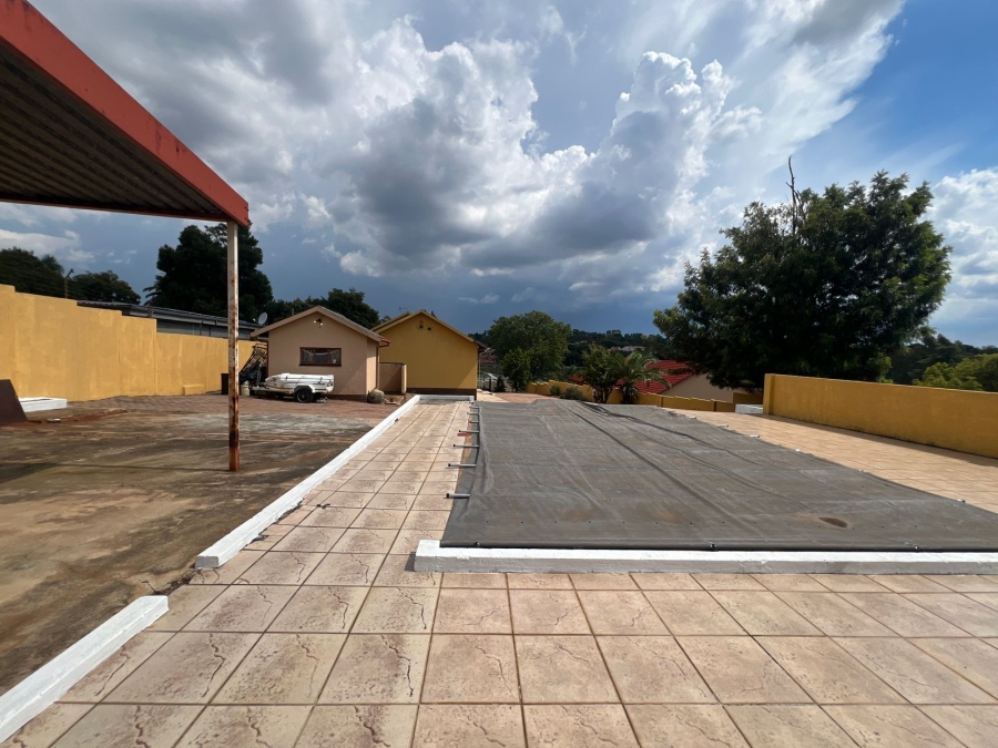 4 Bedroom Property for Sale in Waterkloof Ridge Gauteng