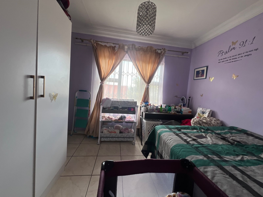 4 Bedroom Property for Sale in Waterkloof Ridge Gauteng