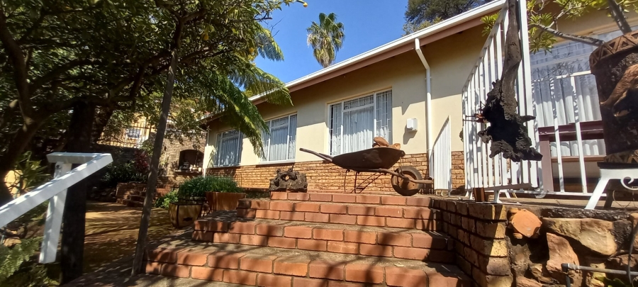 3 Bedroom Property for Sale in Magalieskruin Gauteng