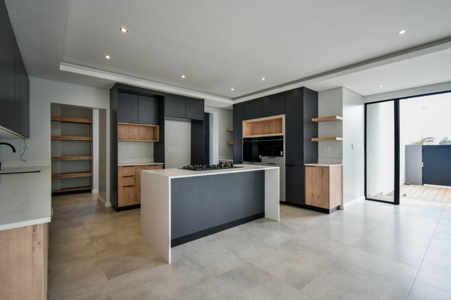 4 Bedroom Property for Sale in Fountainbrook Estate Gauteng