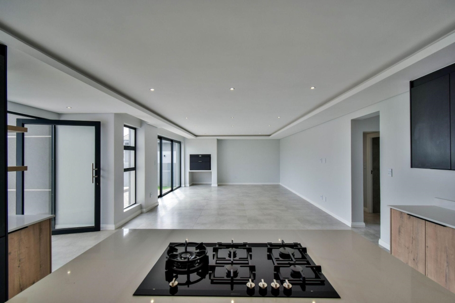 4 Bedroom Property for Sale in Fountainbrook Estate Gauteng