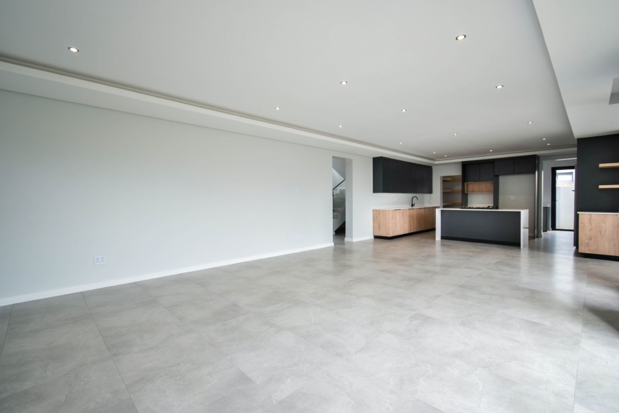 4 Bedroom Property for Sale in Fountainbrook Estate Gauteng