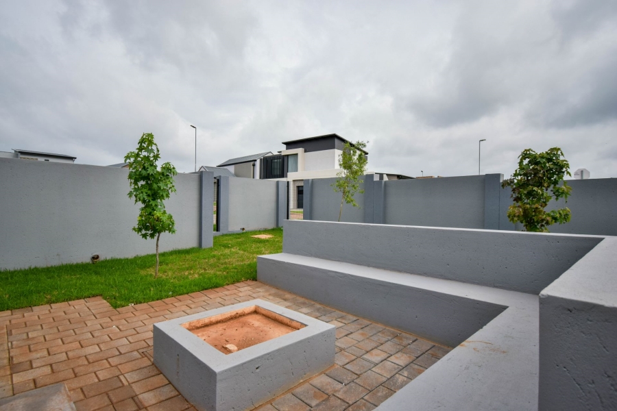 4 Bedroom Property for Sale in Fountainbrook Estate Gauteng