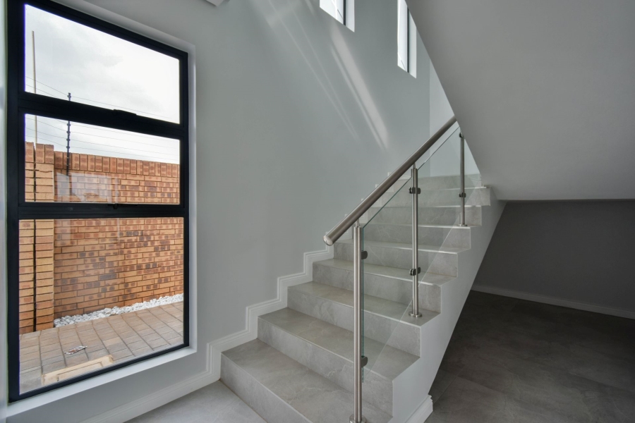 4 Bedroom Property for Sale in Fountainbrook Estate Gauteng