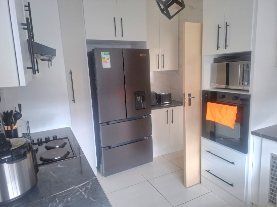 3 Bedroom Property for Sale in Glen Harvie Gauteng