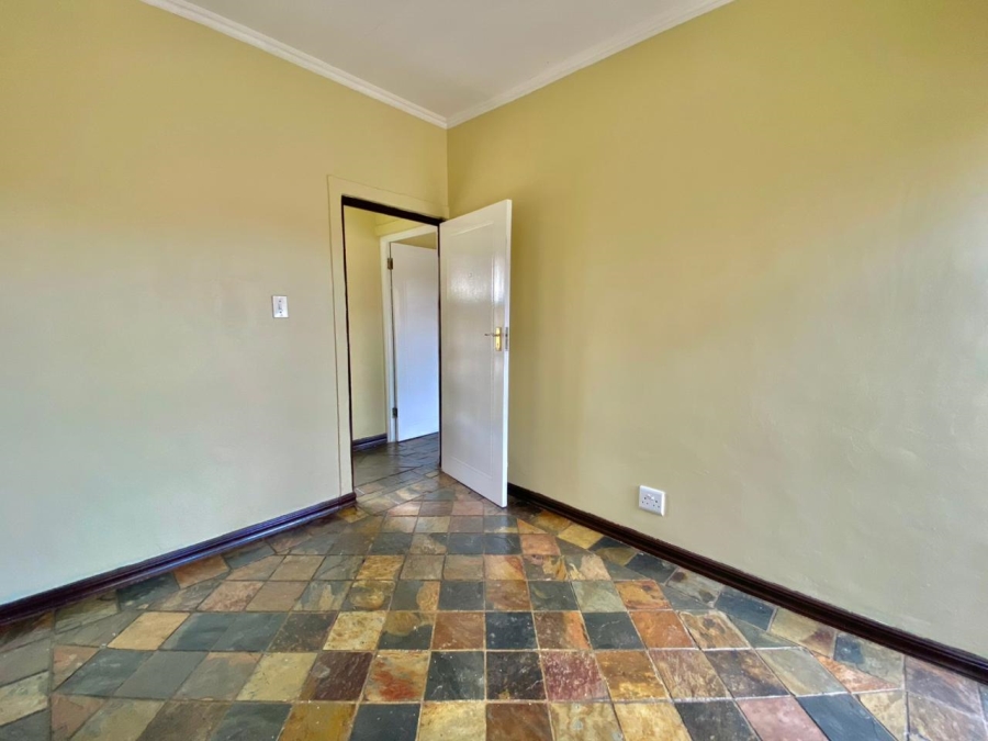 5 Bedroom Property for Sale in Amberfield Gauteng